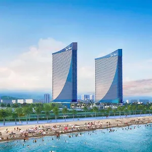 Orbi Sea Towers Batumi